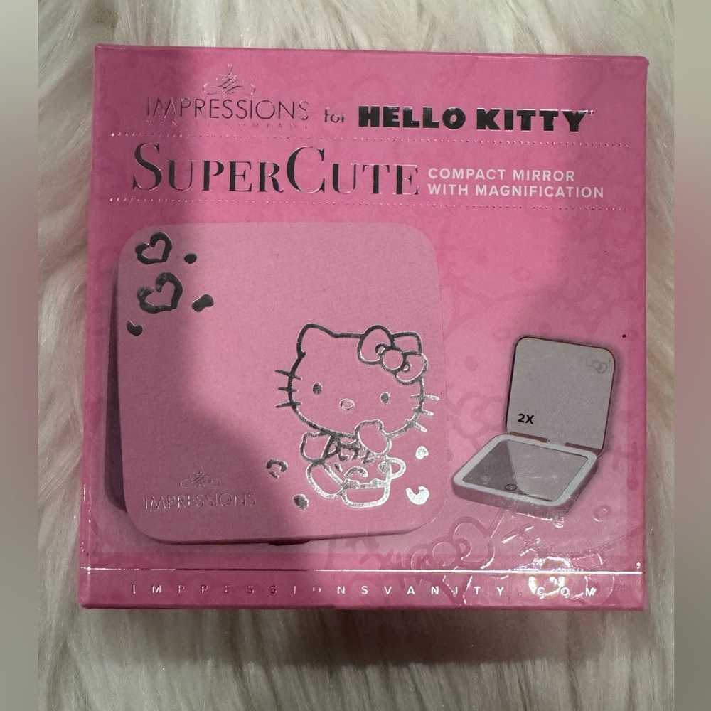 Impressions Hello Kitty 2X Pink Compact Mirror with LED Lighting